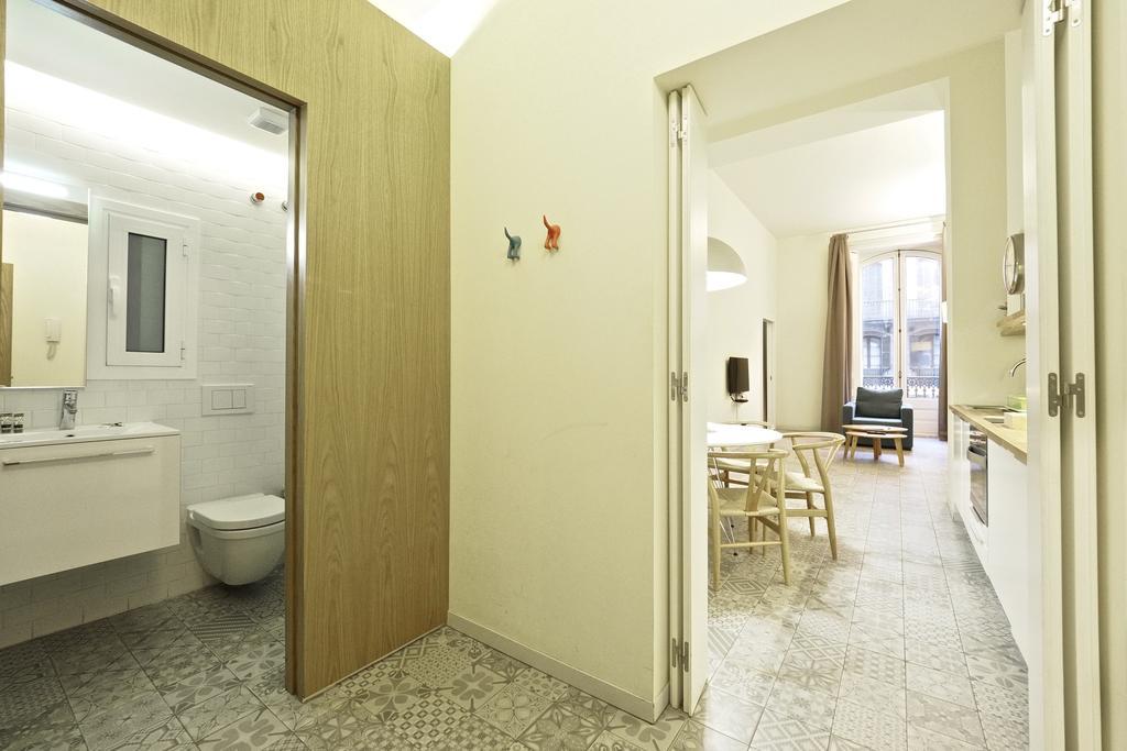 Uma Suites Pau Claris برشلونة المظهر الخارجي الصورة