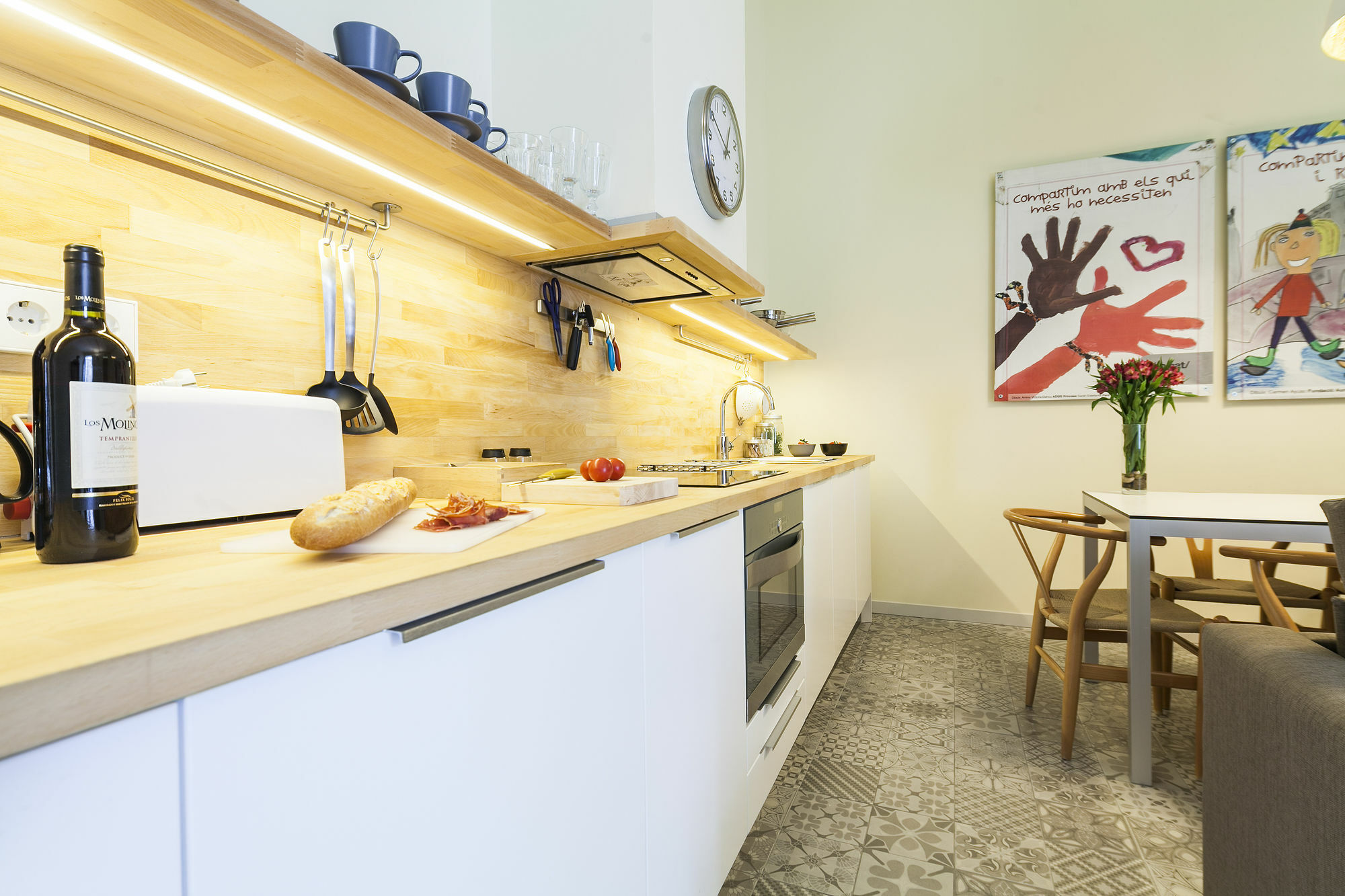 Uma Suites Pau Claris برشلونة المظهر الخارجي الصورة
